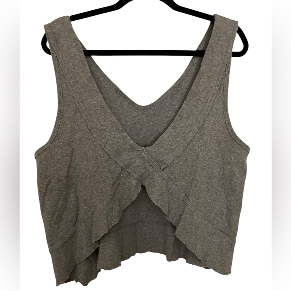 Free People Reversible tank NWOT - size M - gray tank